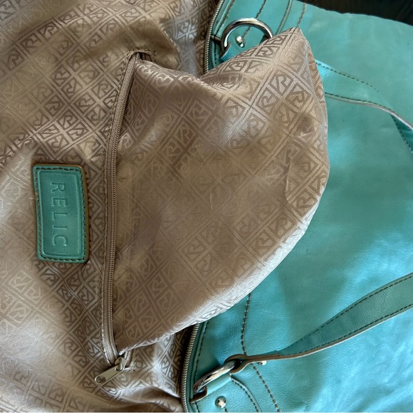 Relic turquoise Bag w matching Clip. EUC - Picture 8 of 9